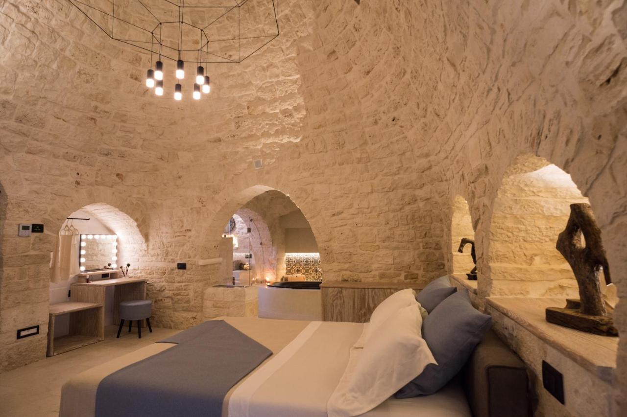 La Mandorla Luxury Trullo Bed & Breakfast Alberobello Eksteriør bilde