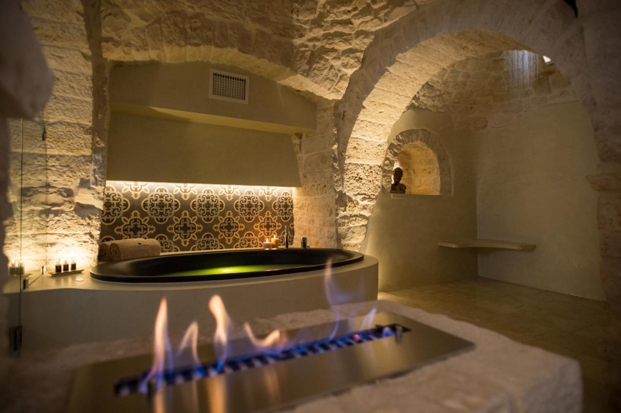La Mandorla Luxury Trullo Bed & Breakfast Alberobello Eksteriør bilde