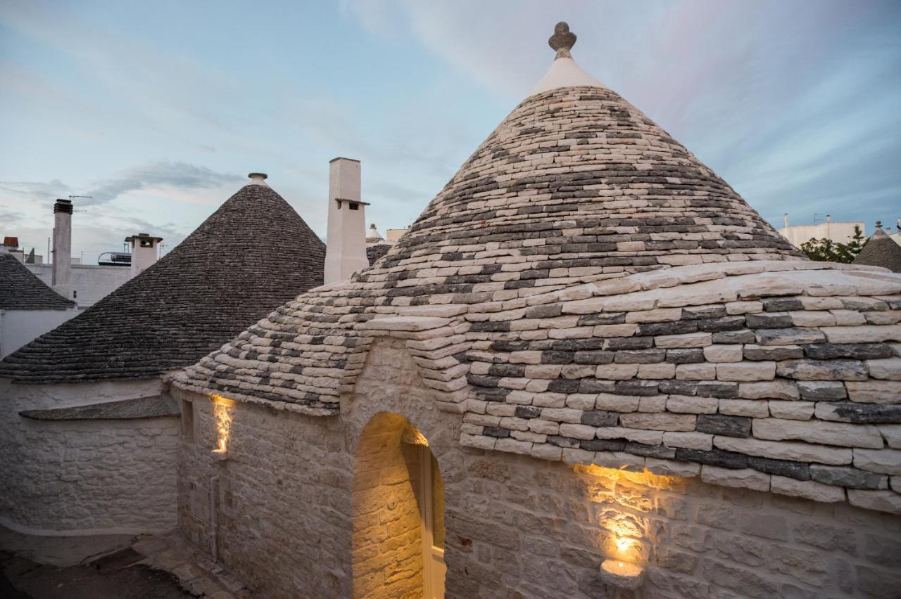 La Mandorla Luxury Trullo Bed & Breakfast Alberobello Eksteriør bilde