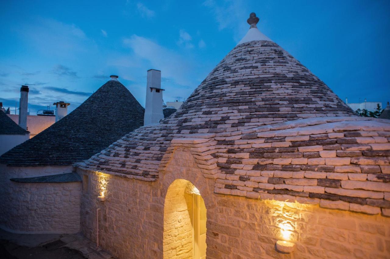 La Mandorla Luxury Trullo Bed & Breakfast Alberobello Eksteriør bilde