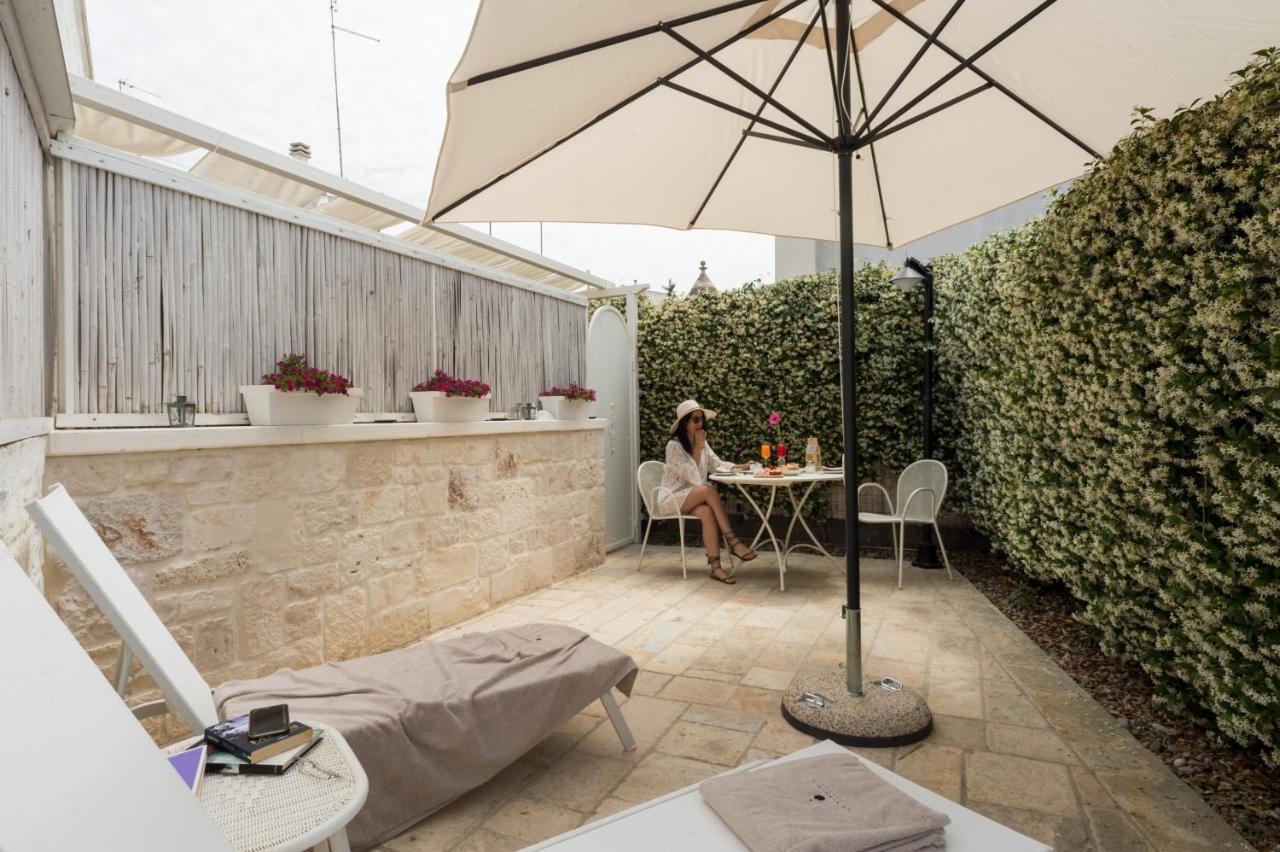La Mandorla Luxury Trullo Bed & Breakfast Alberobello Eksteriør bilde