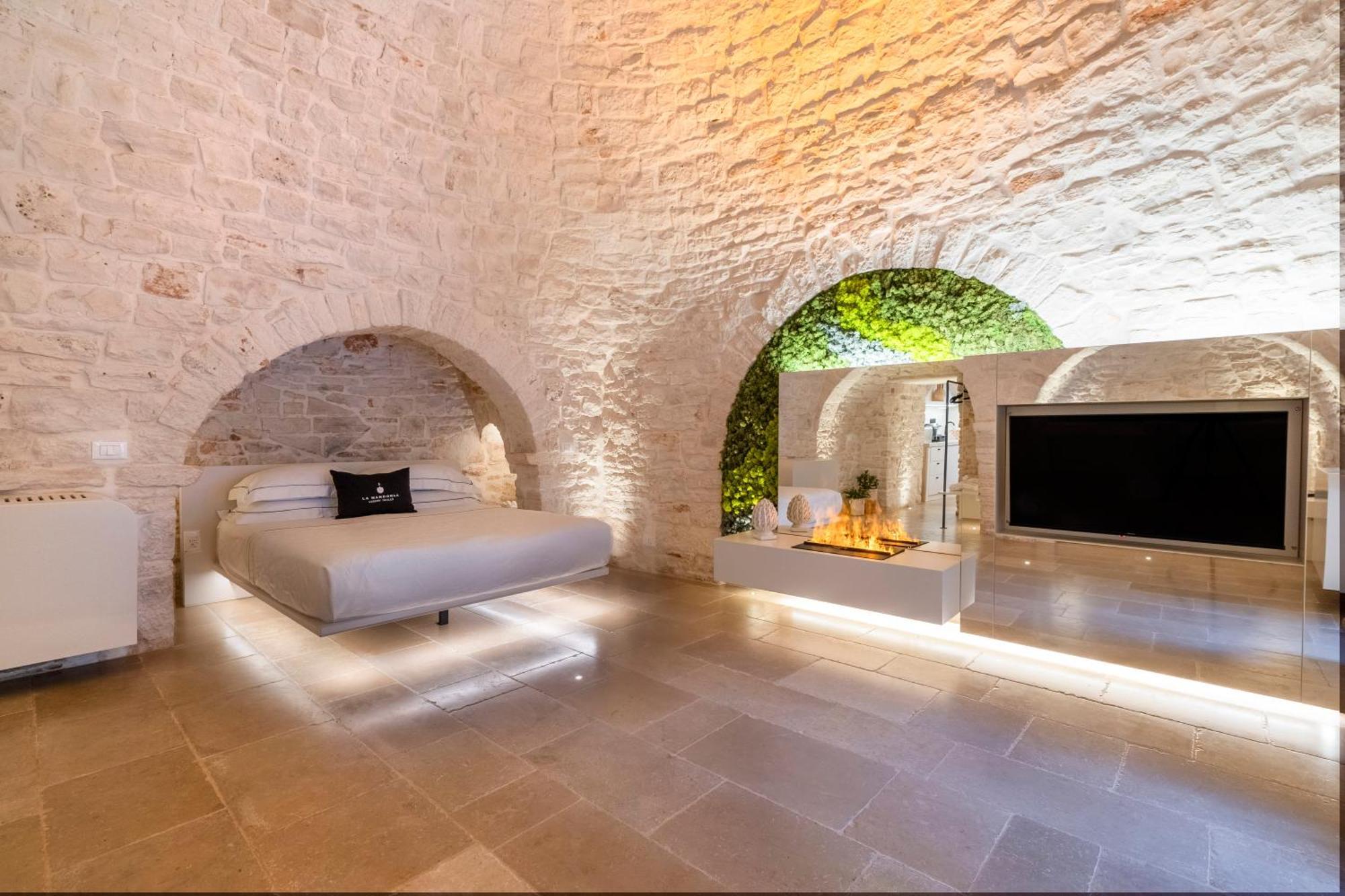 La Mandorla Luxury Trullo Bed & Breakfast Alberobello Eksteriør bilde