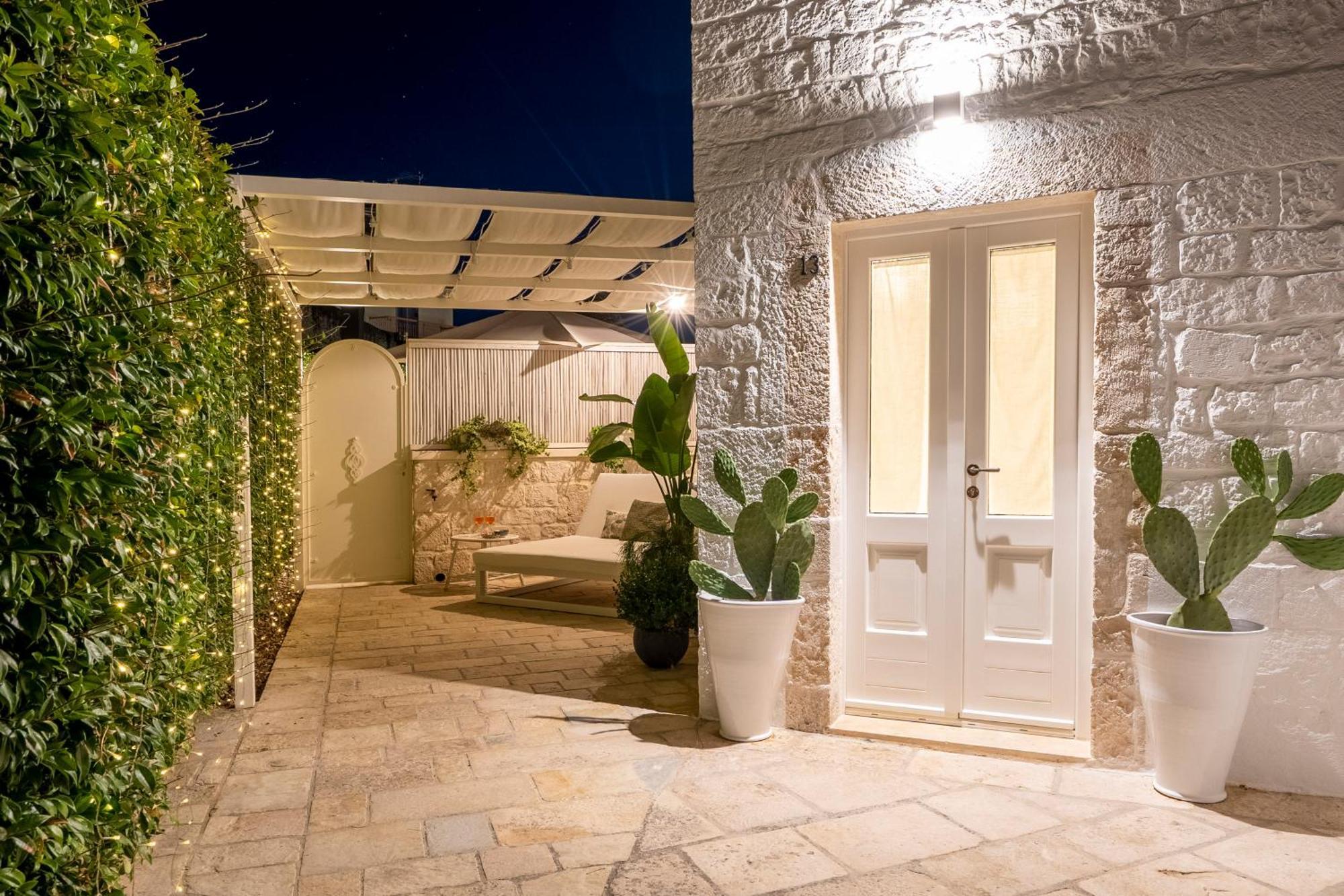 La Mandorla Luxury Trullo Bed & Breakfast Alberobello Eksteriør bilde